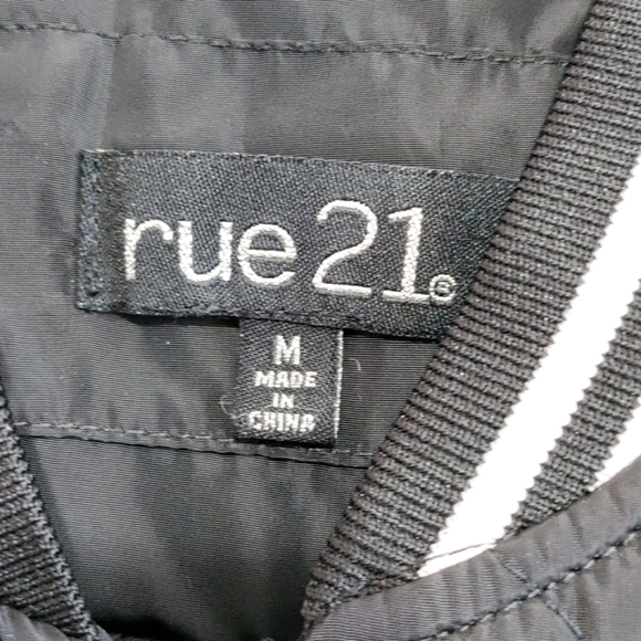 Rue 21 Black jacket size medium - Picture 3 of 5